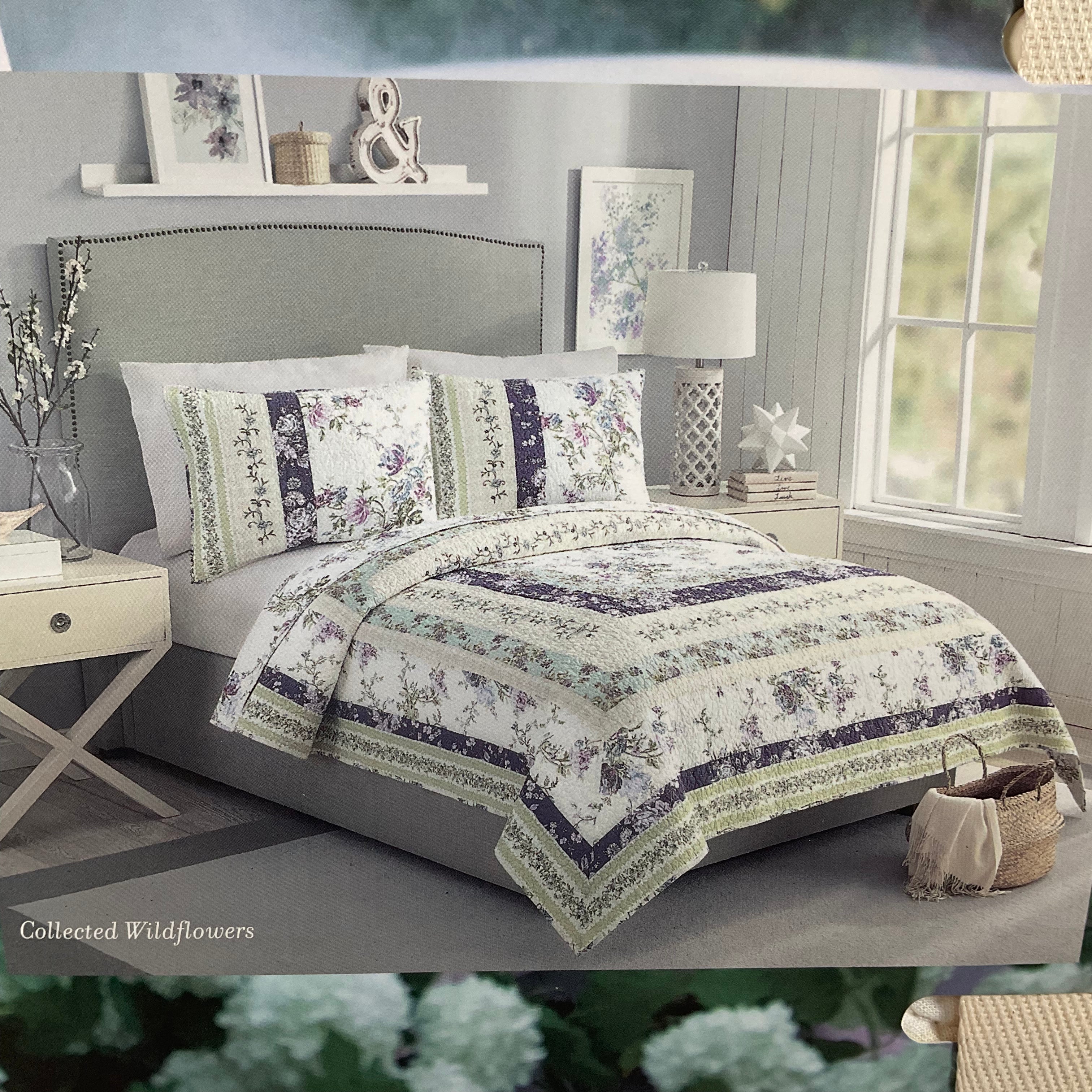 Mary Jane's Home Collected Wildflowers Quilt, King, Purple (Quilt Only) (7003015151799)